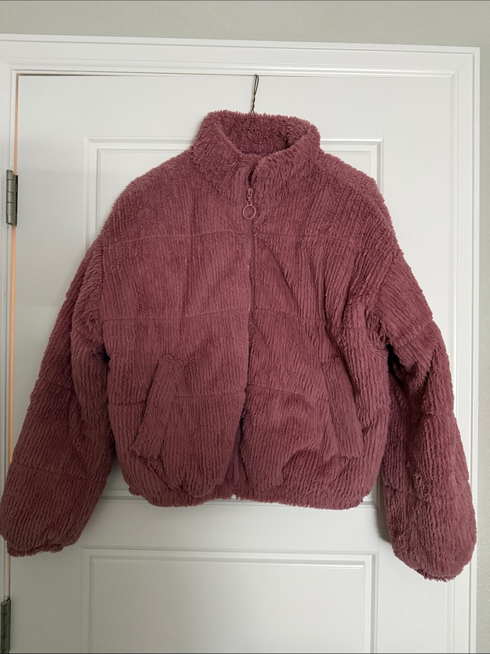 Wild Fable Zip-Up Plush Puffer Coat Size Small - Picture 1 of 2